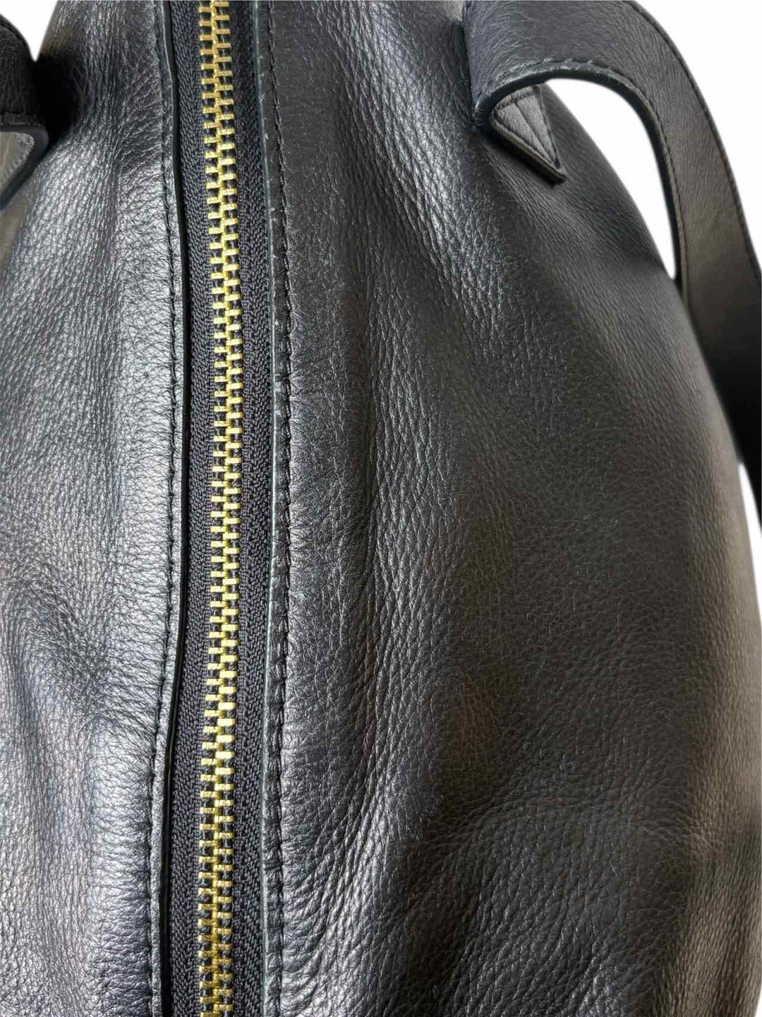 Max & Co Black Leather Gold Tone Zipper Tote Purse