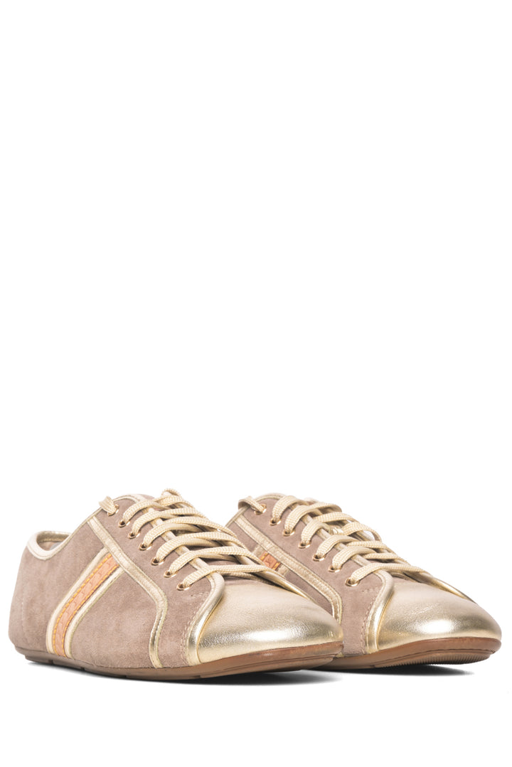 Louis Vuitton Size 38 Acrobat Sneaker