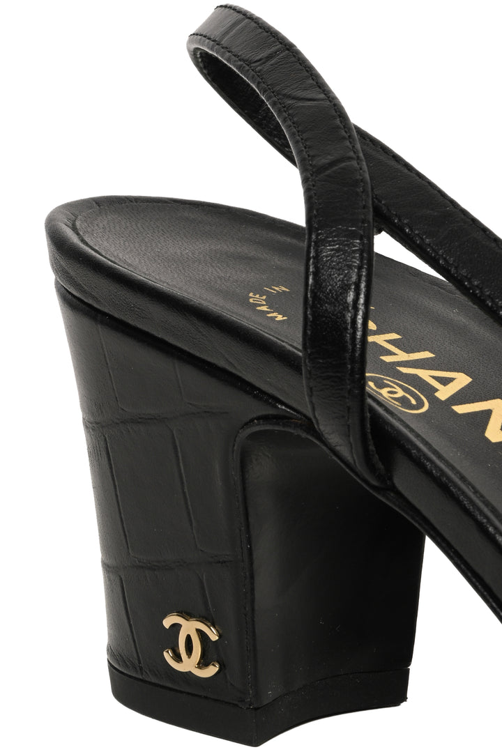 Chanel Size 37 Croc Embossed Patent Cap Toe CC Slingback  Pumps