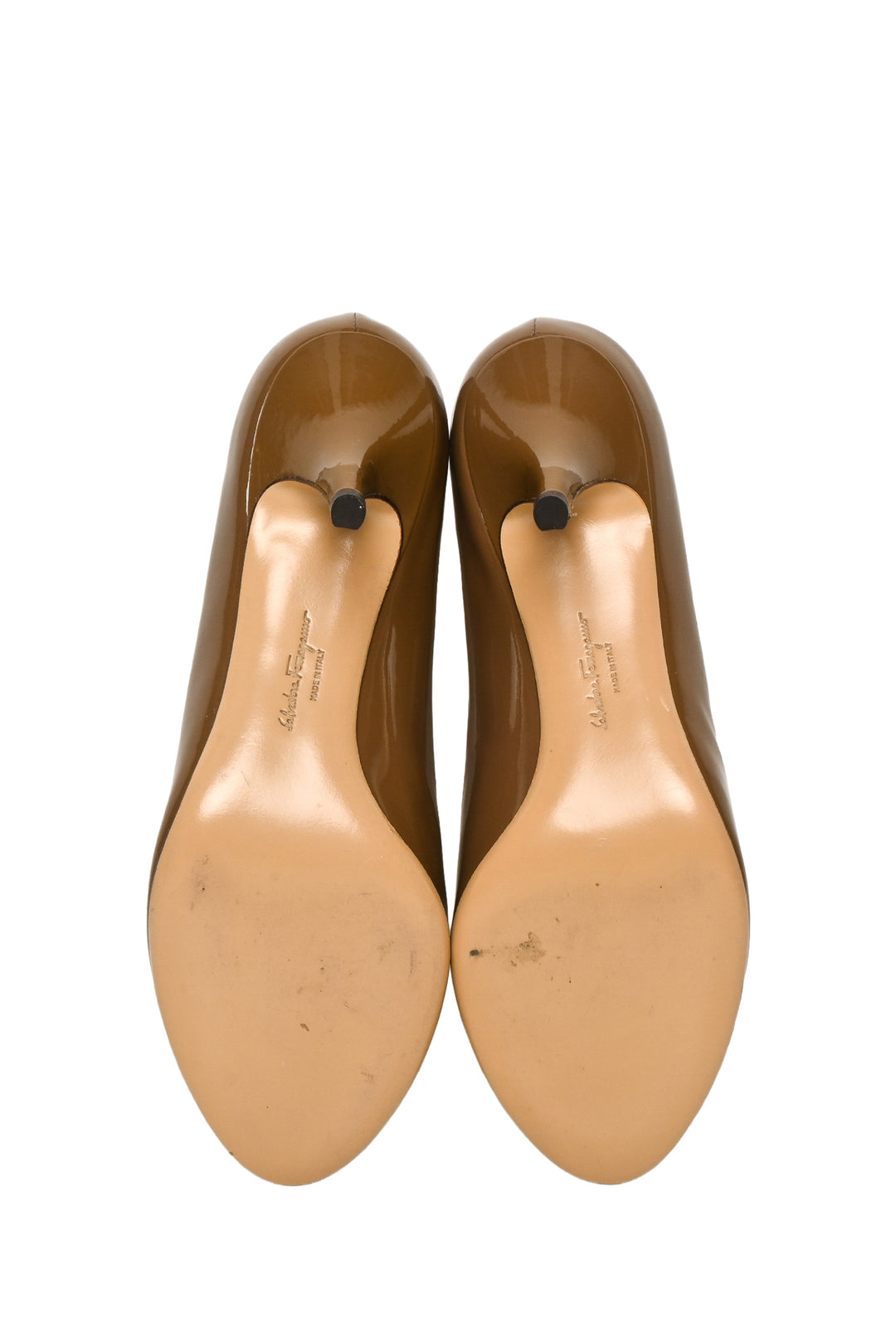 Ferragamo Size 8 Patent Leather Bow Pumps