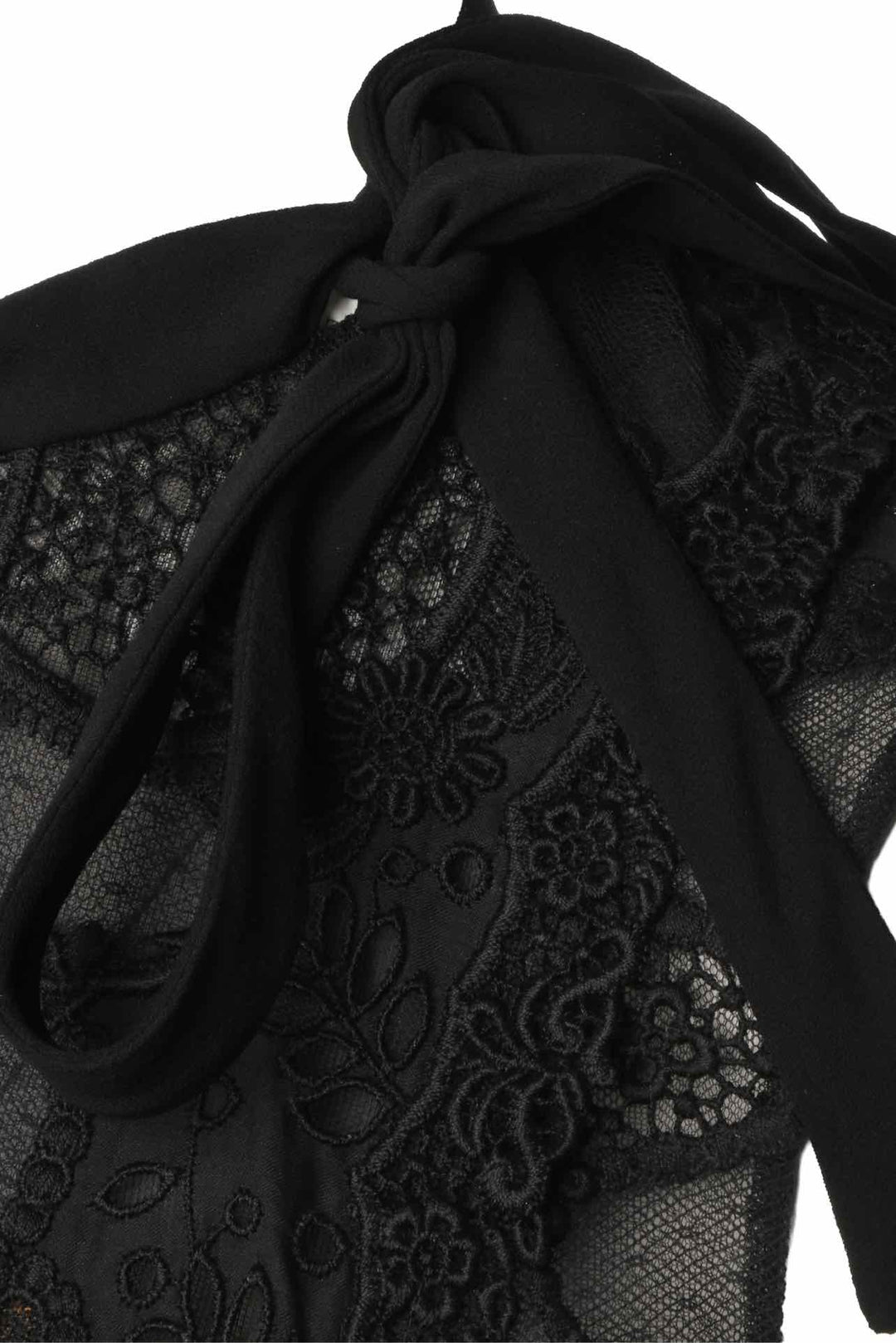 Valentino Size 6 Lace Pleated Dress