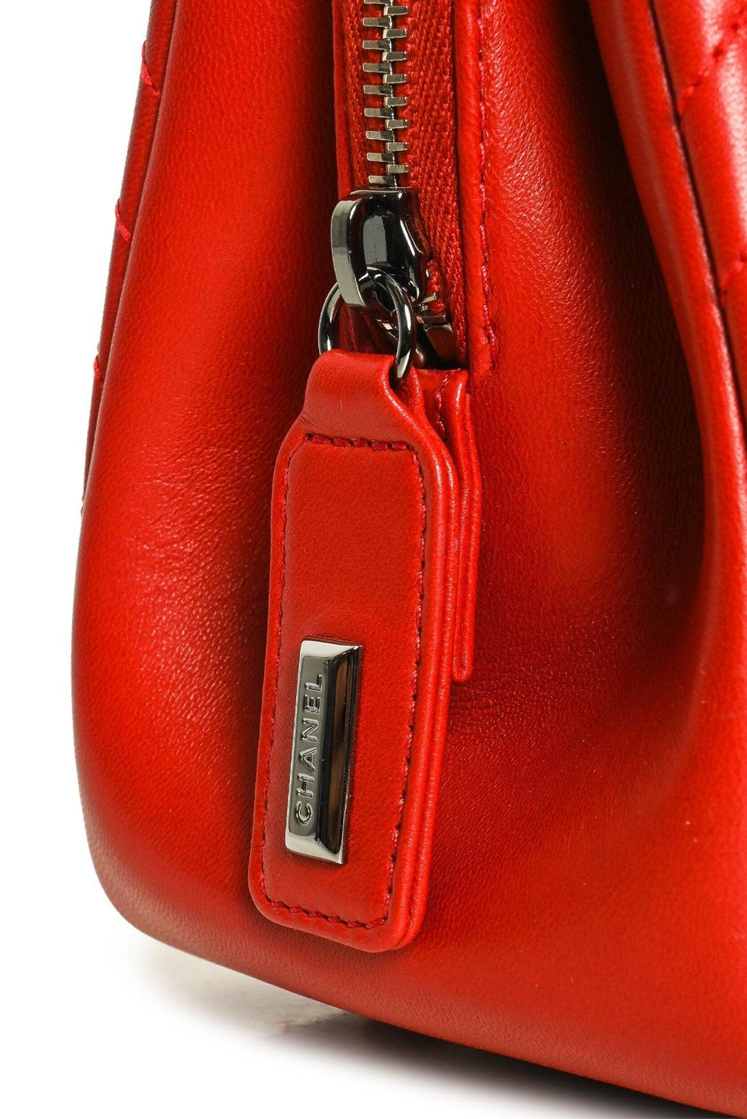 Chanel 2015-2016 Lambskin Quilted CC Crossing Shopping Tote