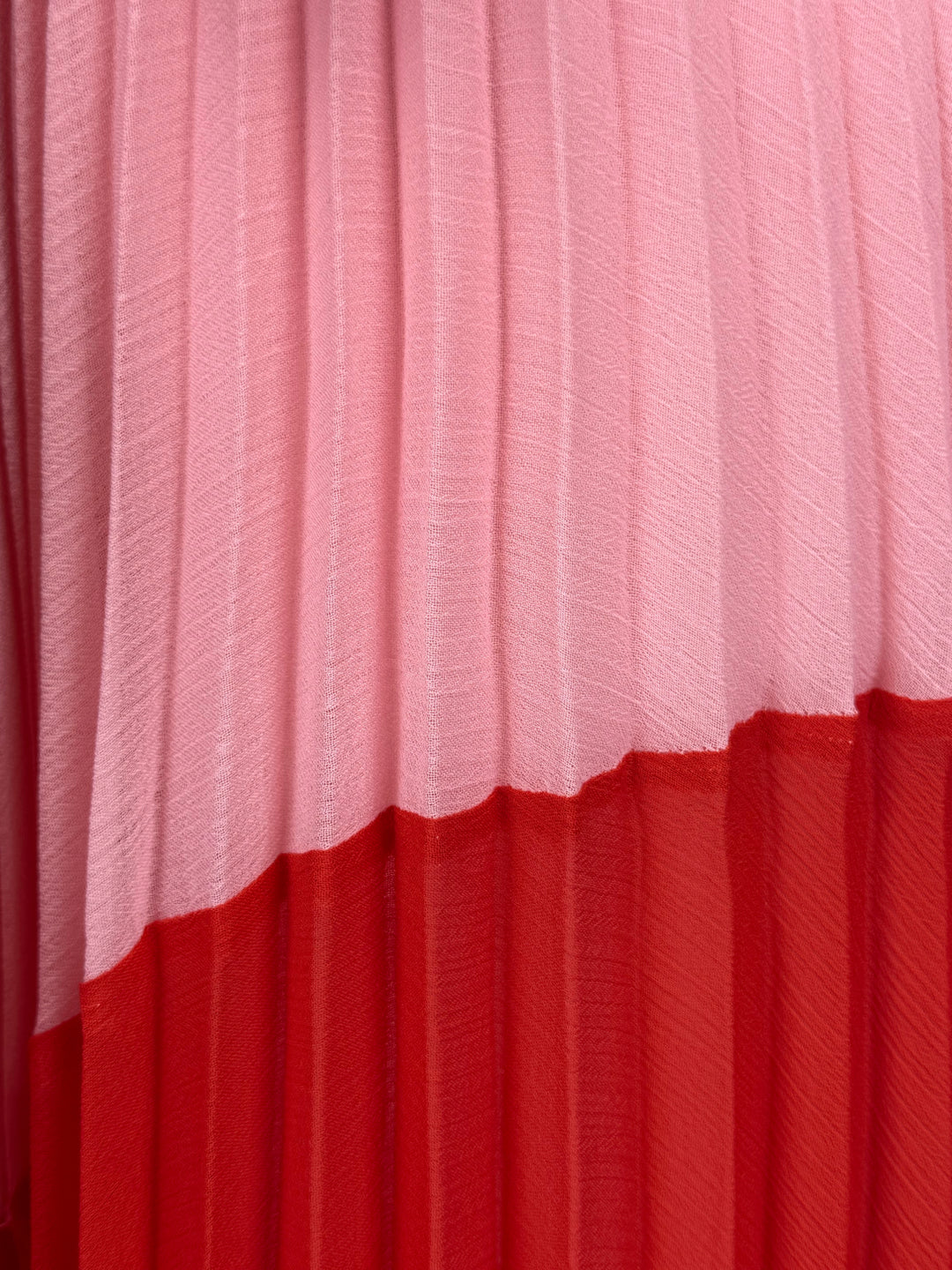 Alice + Olivia Size 2 Pleated Colorblock Dress