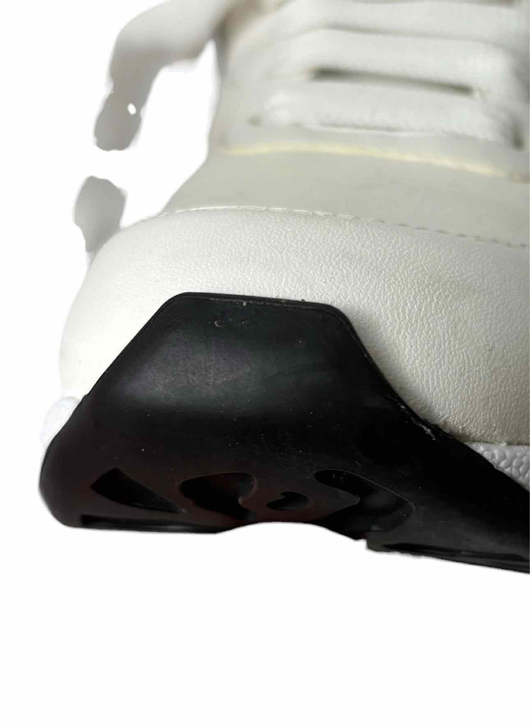 Alexander Mcqueen Size 6.5 Studded Leather Sneaker