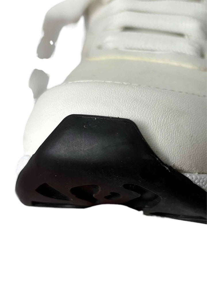 Alexander Mcqueen Size 6.5 Studded Leather Sneaker