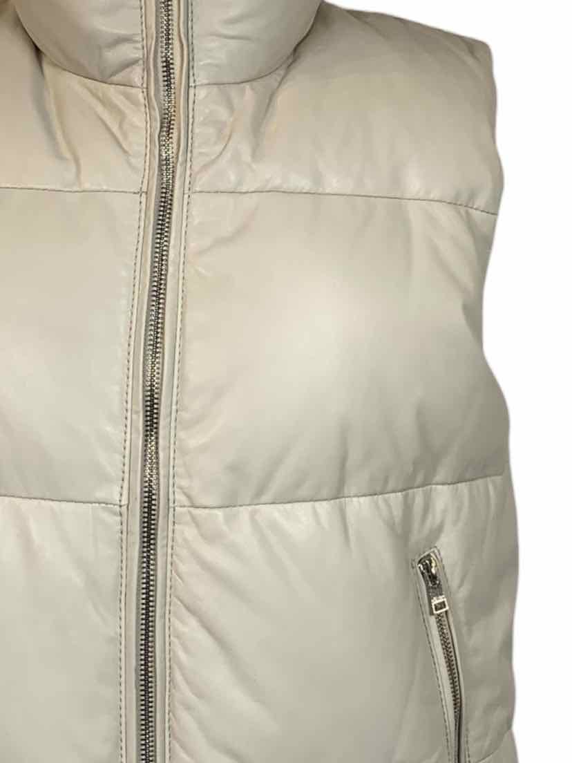 Lamarque Size S Vest