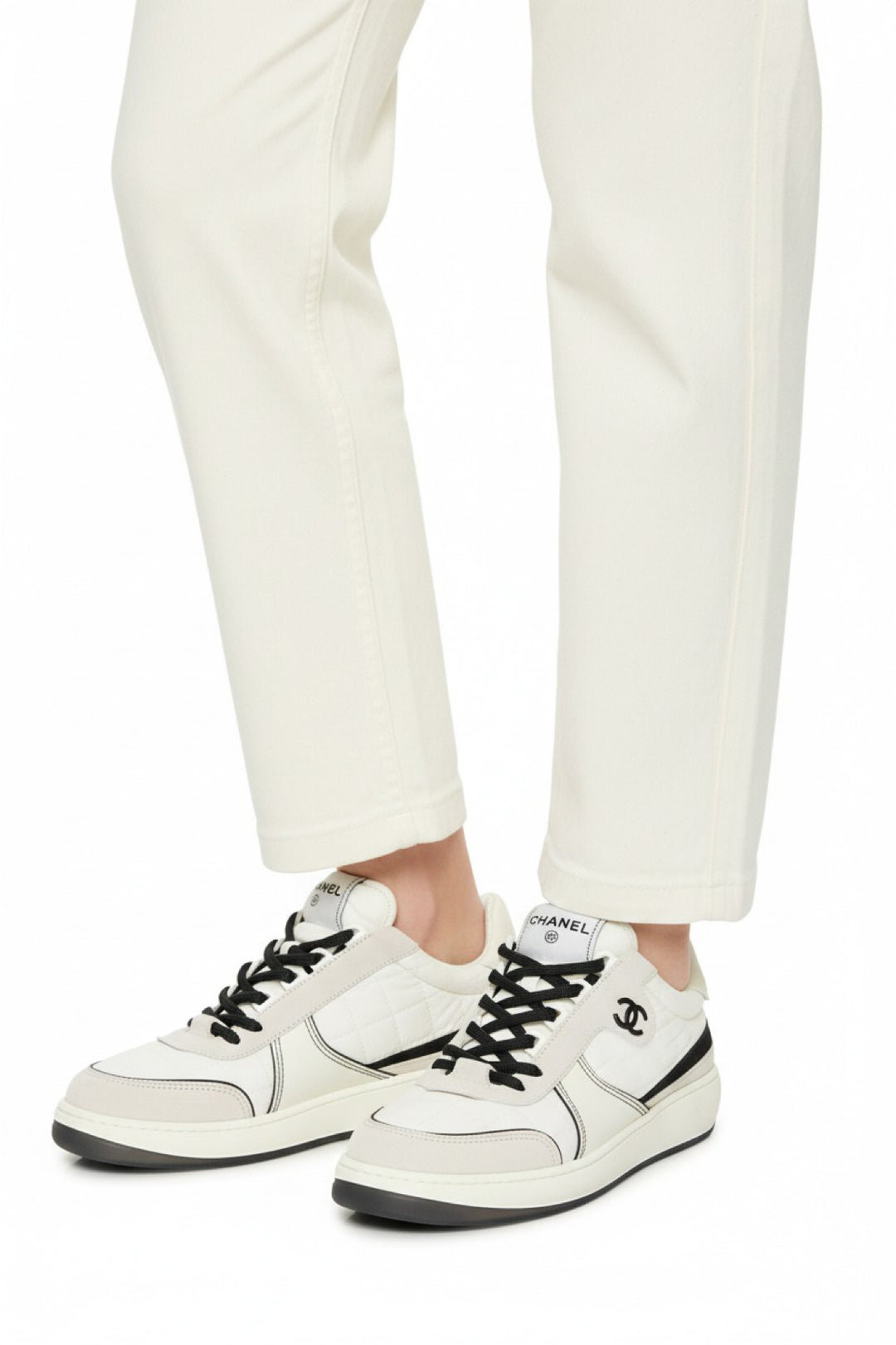 Chanel Size 39.5 Suede Fabric Calfskin Womens CC Sneaker