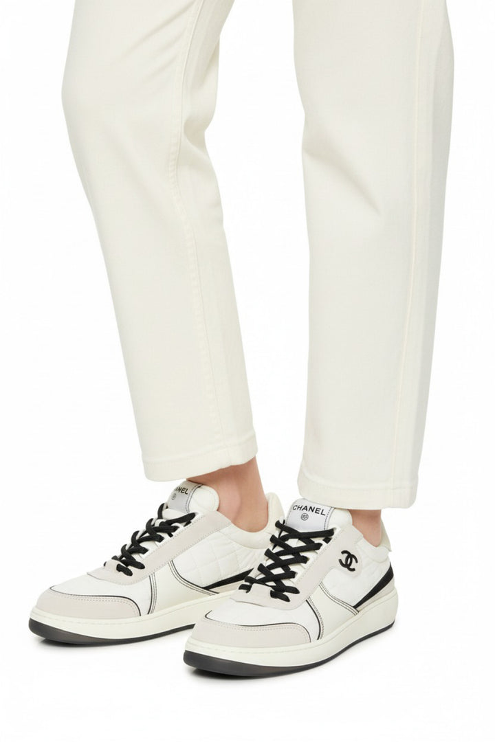 Chanel Size 39.5 Suede Fabric Calfskin Womens CC Sneaker