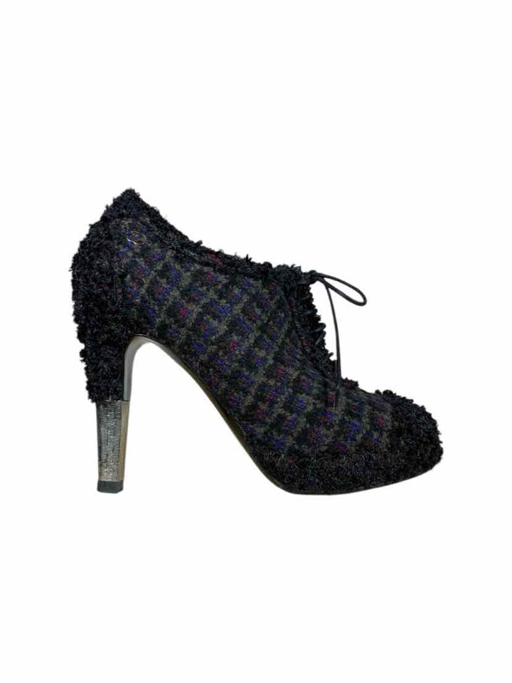 Chanel Size 37 Tweed Lace Up Ankle Boots
