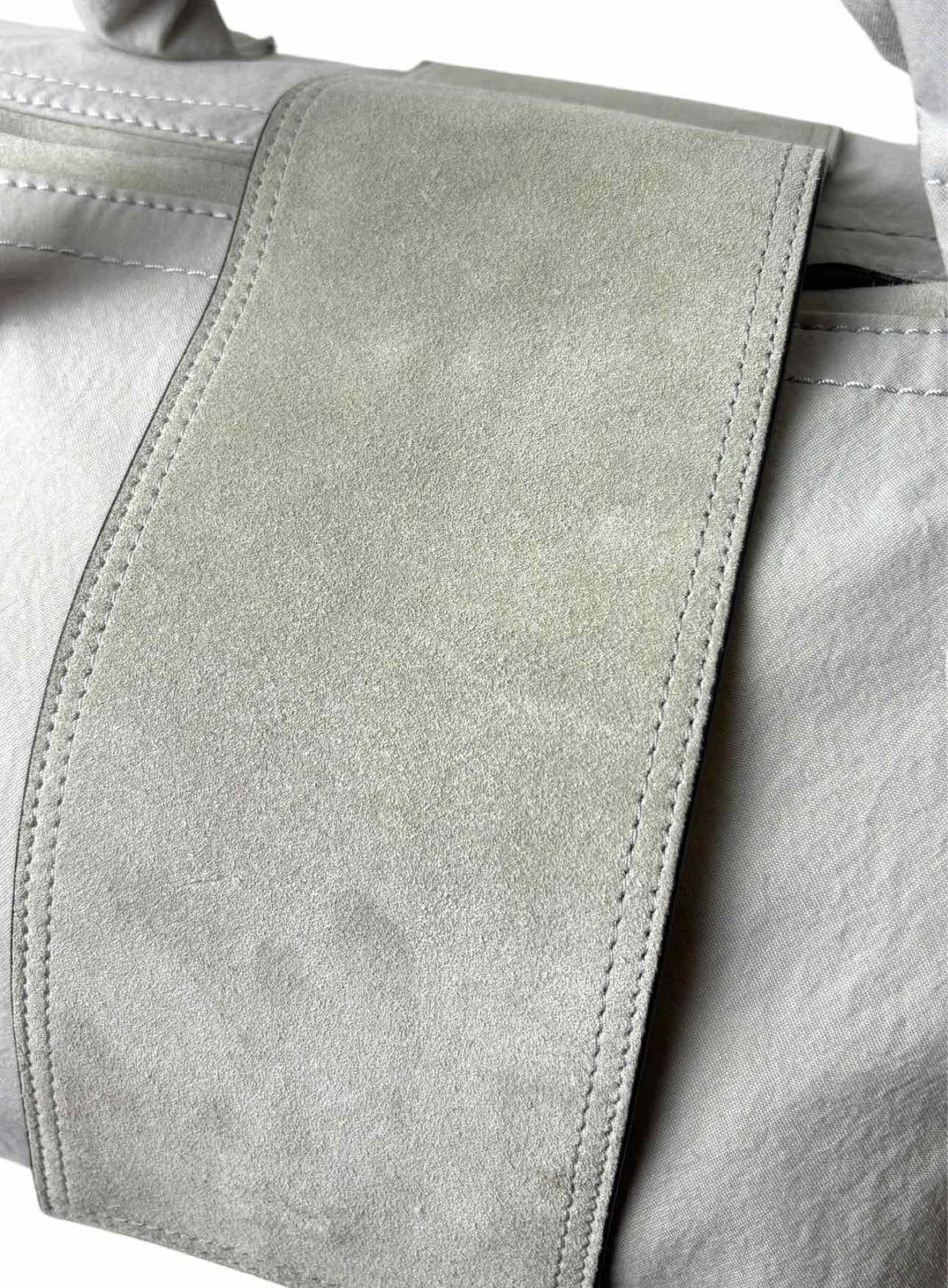 James Perse La Medium Duffle Bags