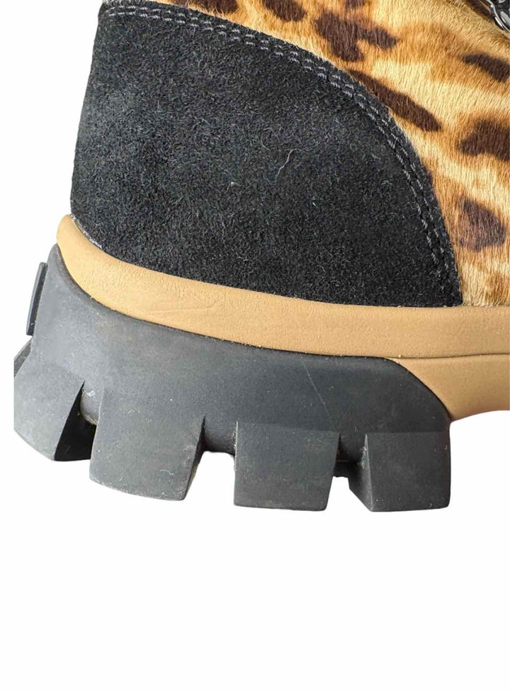 Veronica Beard Size 7.5 Calf Skin Print Ankle Boots