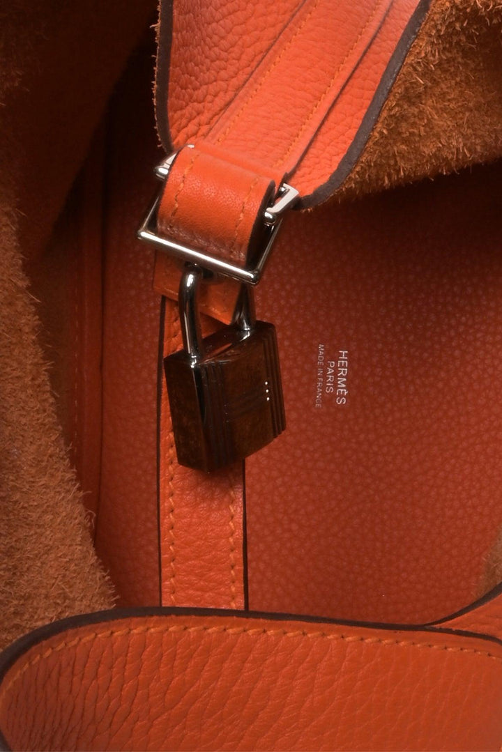 Hermes 2016 Taurillon Clemence Picotin Lock 18 PM