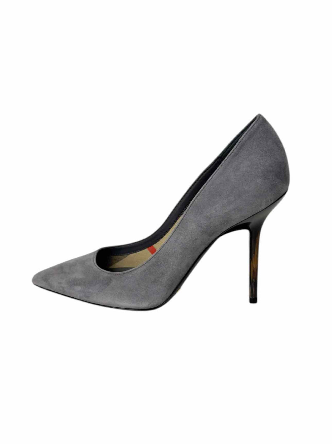 Burberry Size 35 Suede Pumps