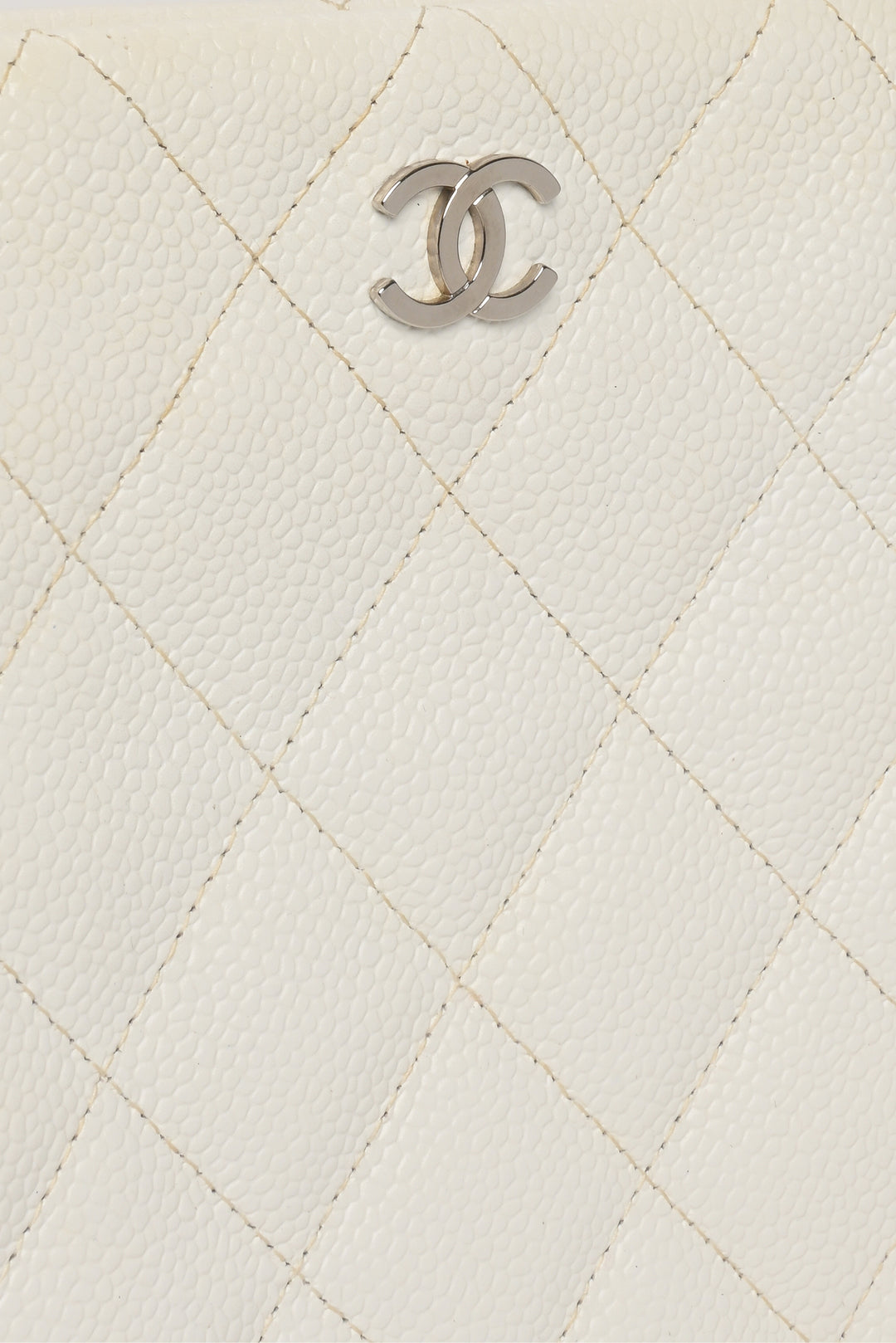 Chanel 2000-2002 Caviar Quilted CC Shoulder Bag