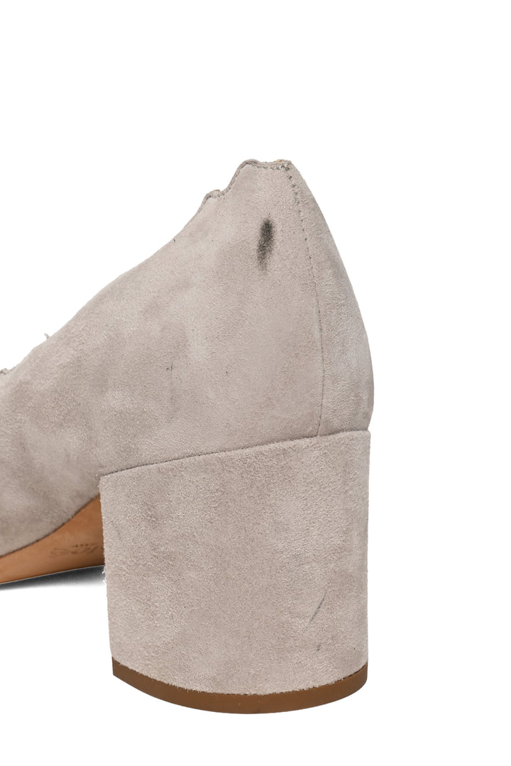 Chloe Size 35.5 Suede Scalloped Lauren Mid Heel Pumps