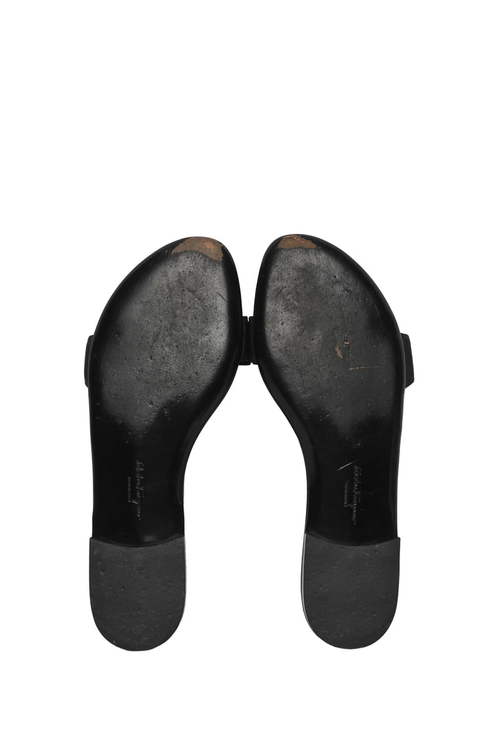 Salvatore Ferragamo Size 8 Bow Fabric Slide Sandals