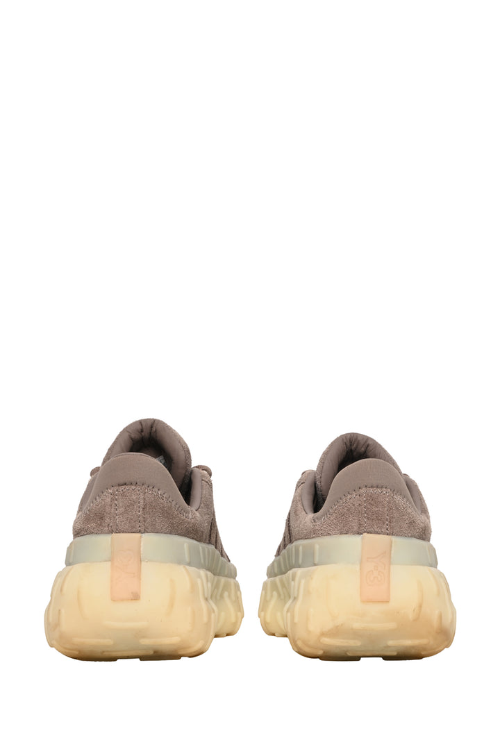 Adidas Size 39.5 Sneaker
