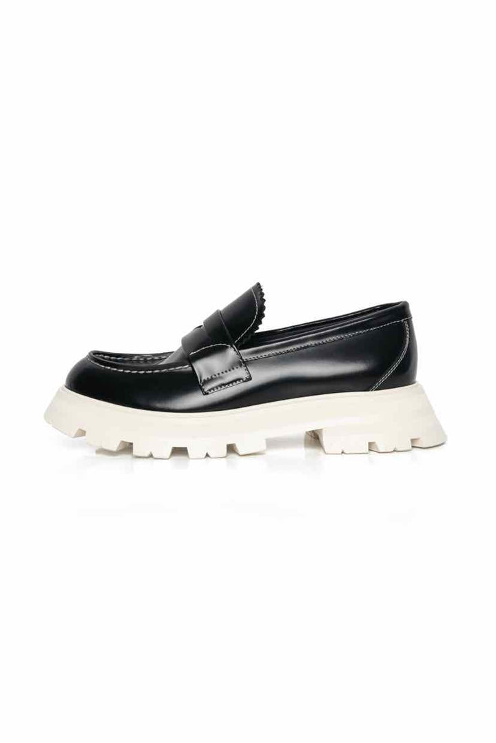 Alexander Mcqueen Size 37 Loafers