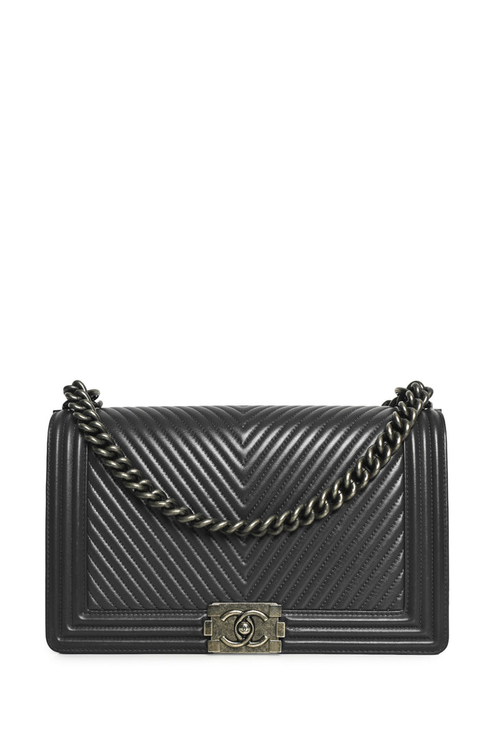Chanel Chevron Quilted Lambskin New Medium Boy Bag Shoulder Bag