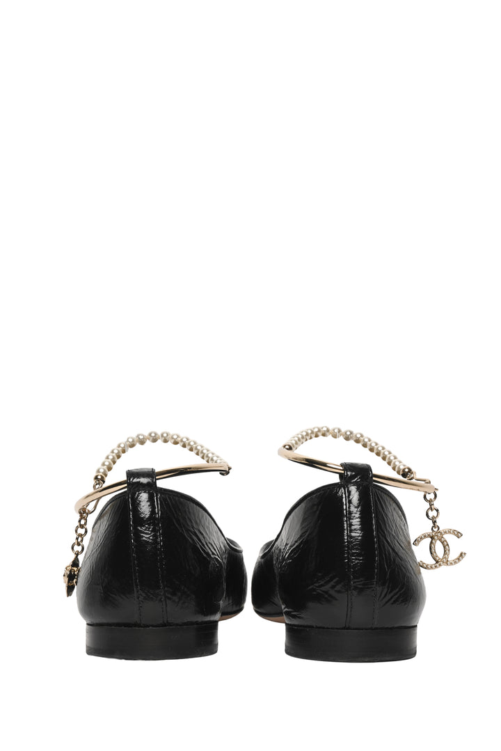 Chanel Size 38 Shiny Lambskin Cap Toe Pearl Chain Ballerina  Flats