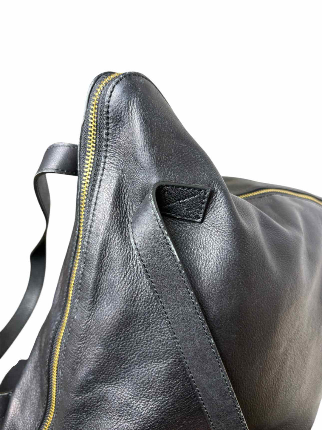 Max & Co Black Leather Gold Tone Zipper Tote Purse