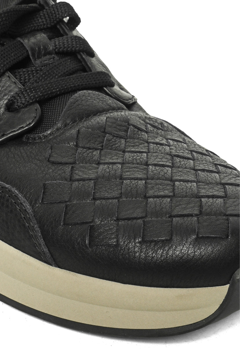 Bottega Veneta Size 39 Woven Leather Sneaker