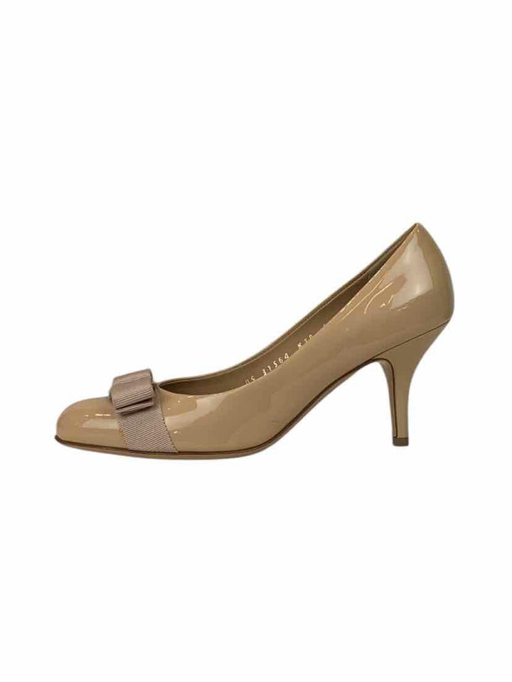 Salvatore Ferragamo Size 6.5 Carla 70 Pumps