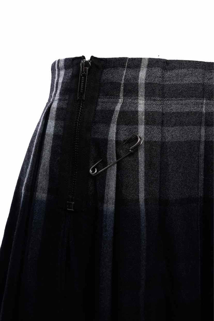 Burberry Size 6 Ombre Plaid Mini Skirt