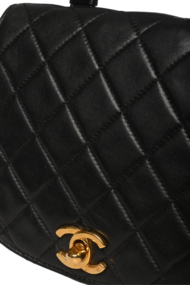 Chanel 1989-1991 Vintage Quilted CC Belt Bag