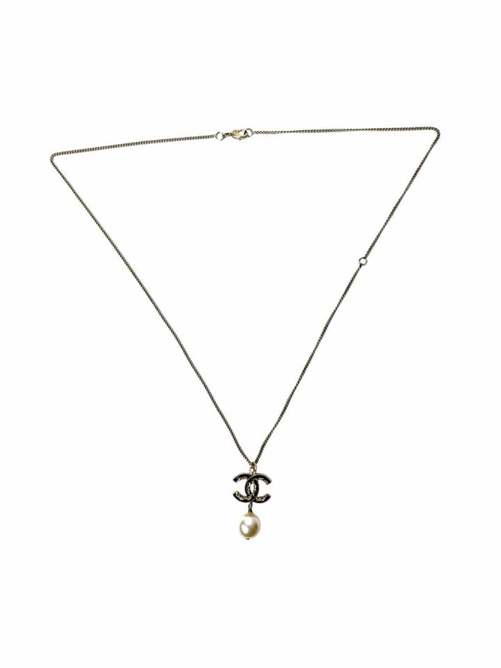 Chanel CC Logo Faux Pearl Pendant Necklace