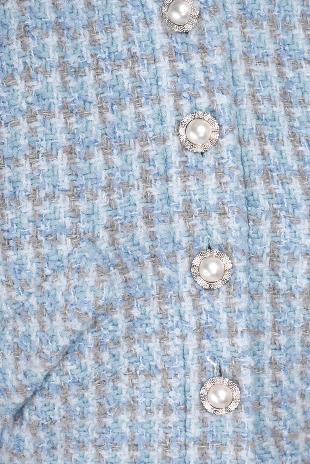 Chanel Size 38 2022 Tweed Cropped Jacket
