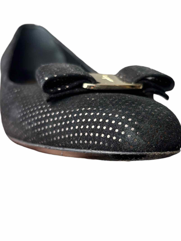 Ferragamo Size 8.5 Vara Bow Metallic Gold Dot Suede Pumps