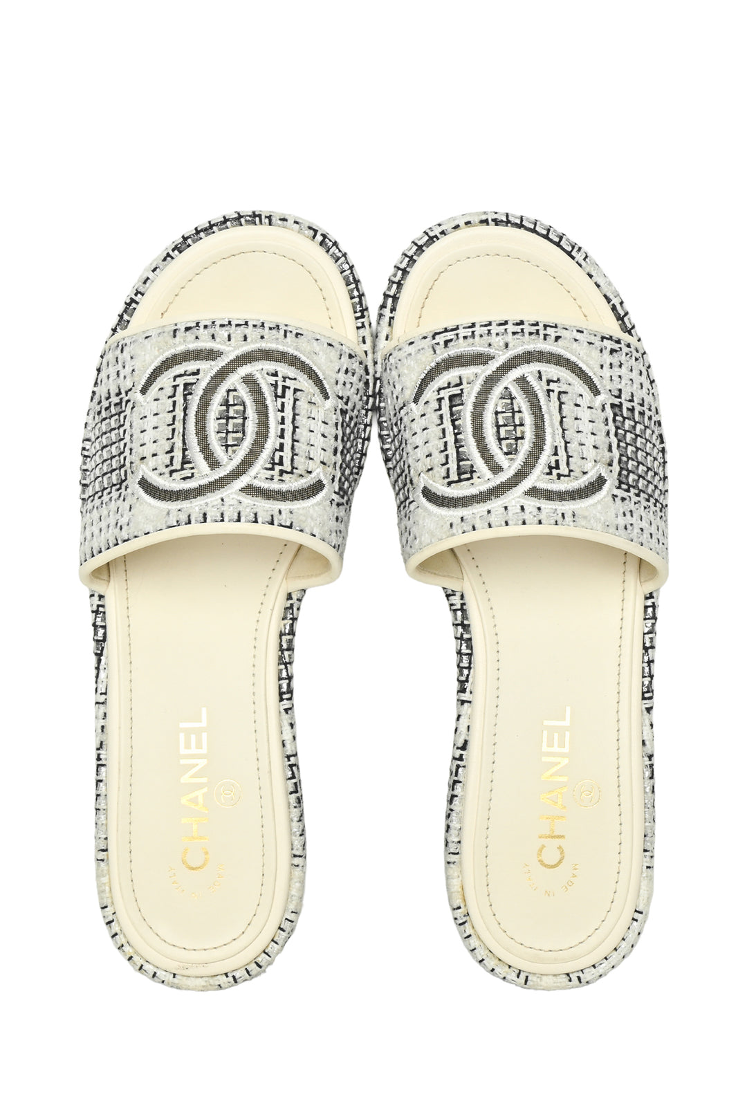 Chanel Size 40 Tweed CC Logo Slides