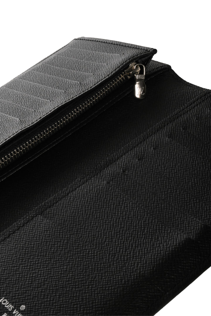 Louis Vuitton Men's Brazza Wallet
