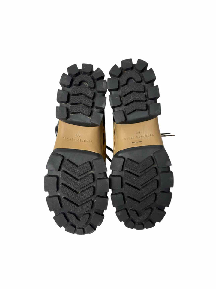 Veronica Beard Size 7.5 Calf Skin Print Ankle Boots