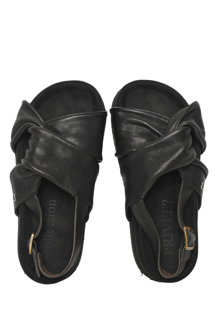Collection Privee? Size 37 Platform Sandals