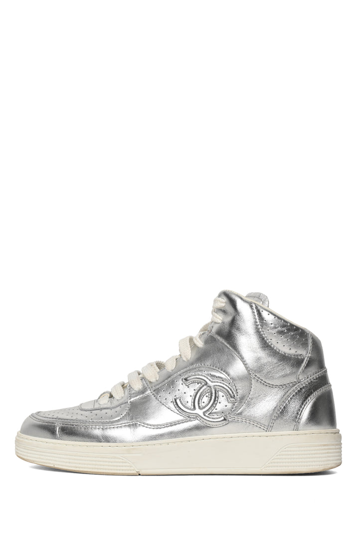 Chanel Size 38.5 High Top CC Sneakers