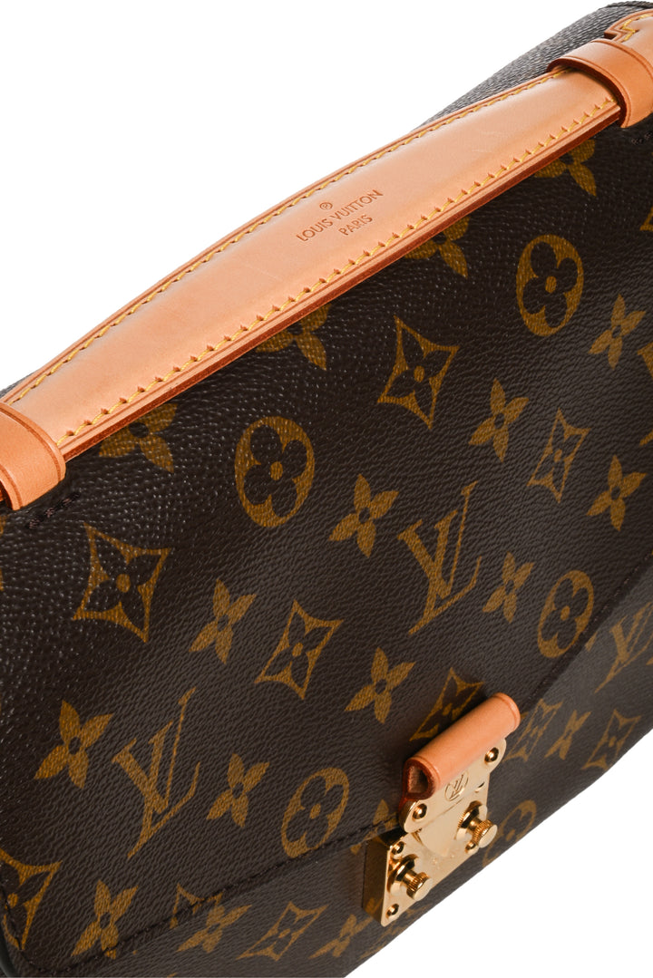 Louis Vuitton 2016 Monogram Pochette Metis Bag