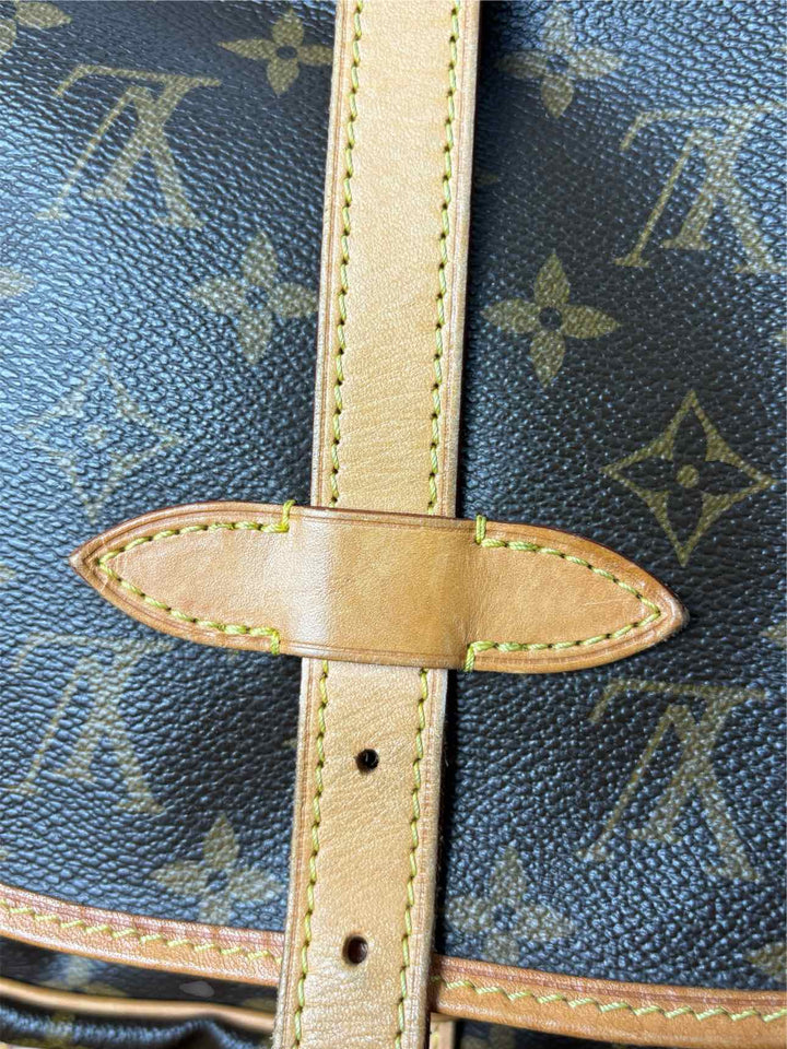 Louis Vuitton Saumur 30 Monogram Purse