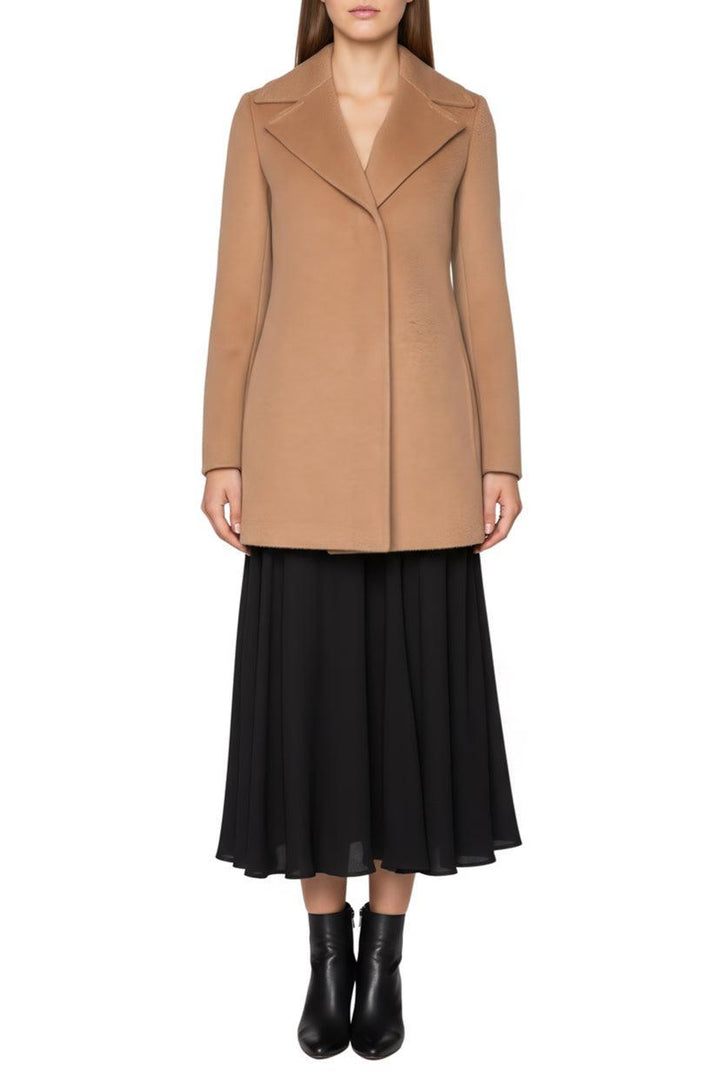 Max Mara Size 4 Single Breasted Jacket