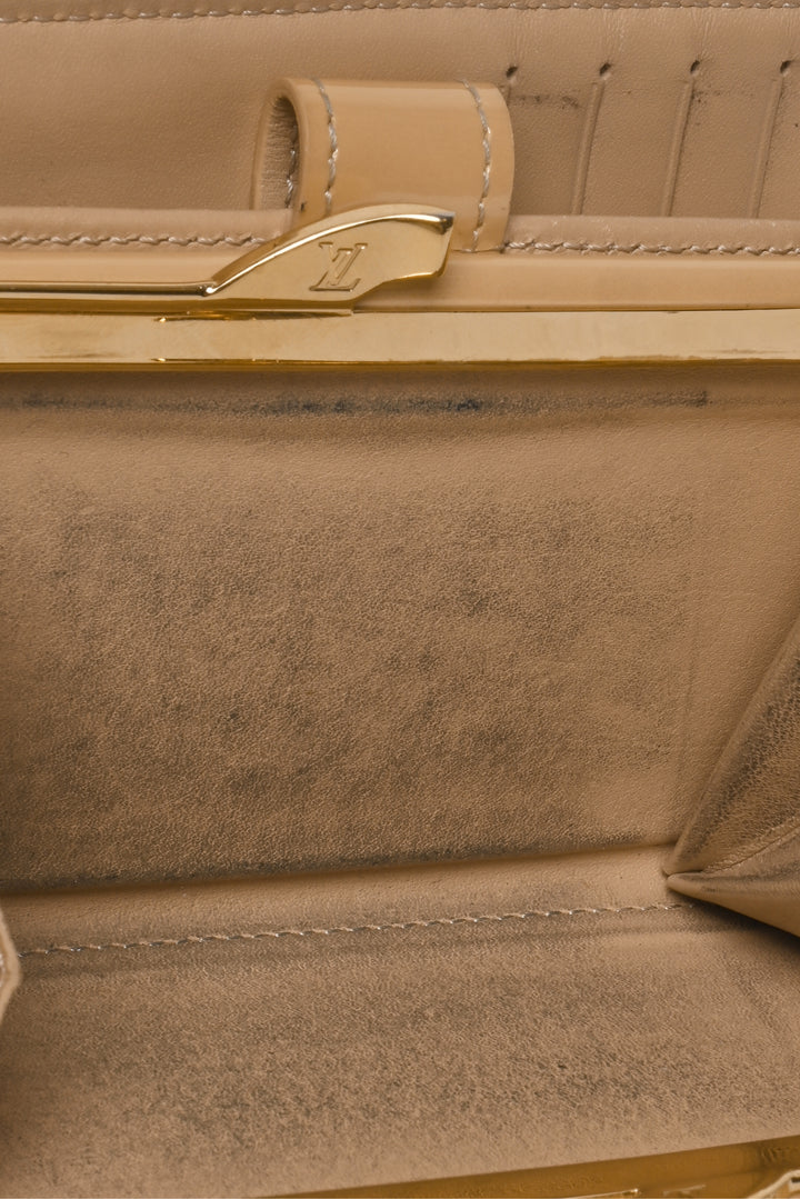 Louis Vuitton 2009 Vernis Monogram French Purse Wallet