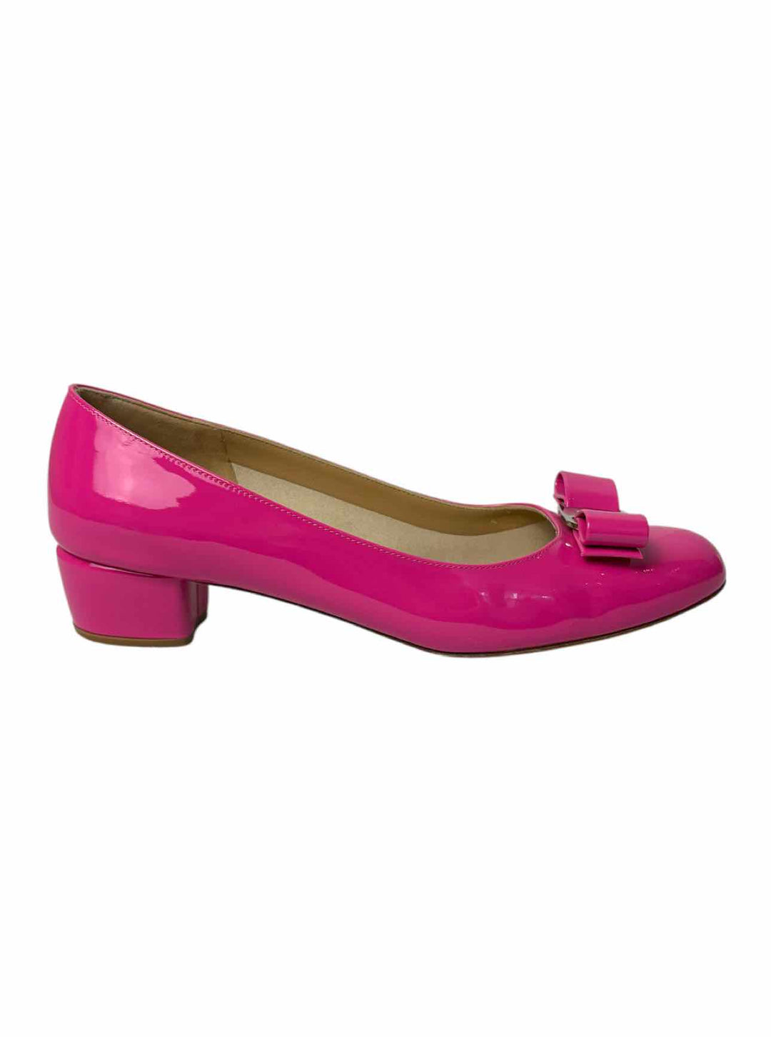 Ferragamo Size 8 Vara Bow Patent Leather Pumps