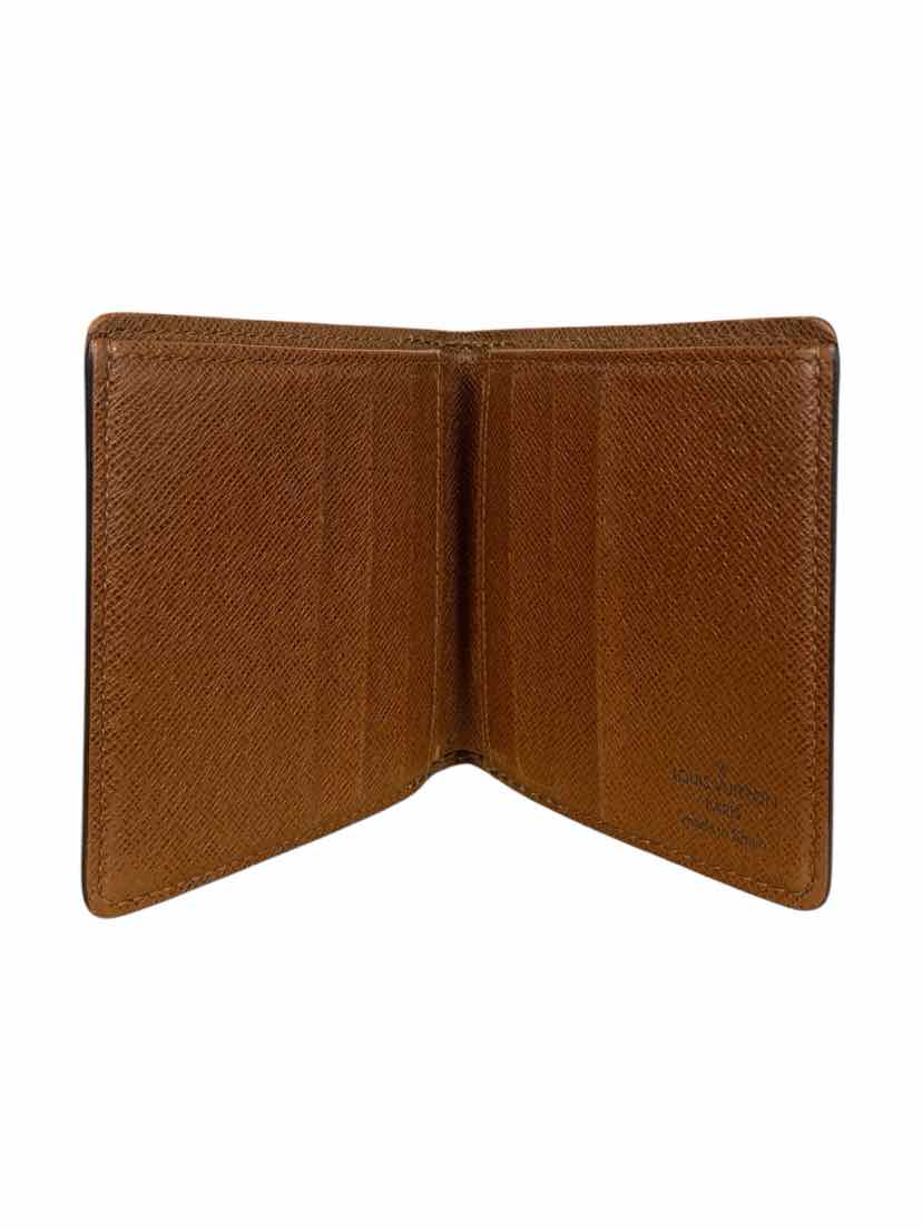 Louis Vuitton Men's Wallet