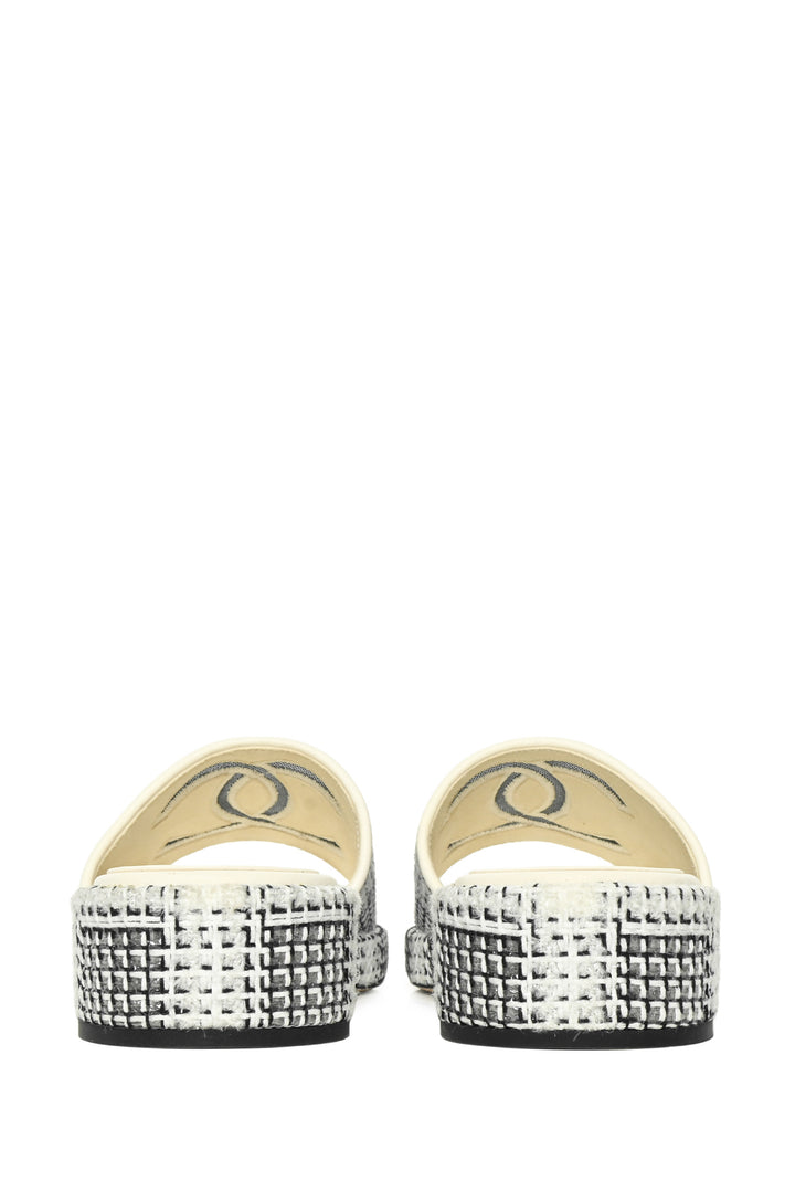 Chanel Size 40 Tweed CC Logo Slides