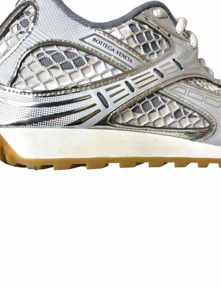 Bottega Veneta Size 38 Orbit Tech Fabric Metallic Sneaker