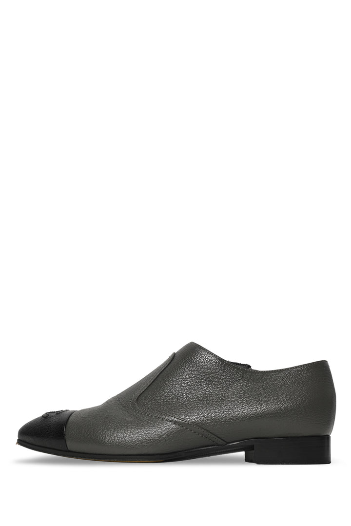 Chanel Size 37.5 Interlocking CC Logo Leather Oxfords