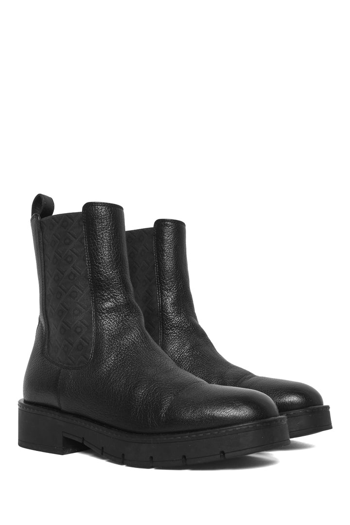 Salvatore Ferragamo Size 7.5 Mohave Chelsea Ankle Boots