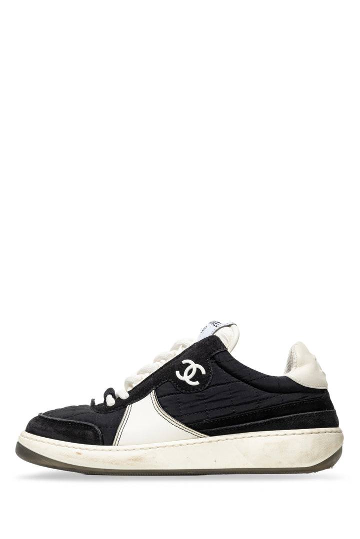 Chanel Size 36 Interlocking CC Quilted Sneaker