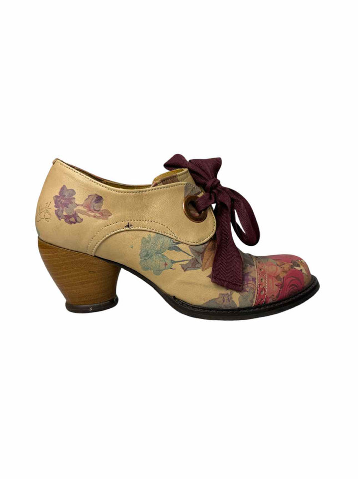 John Fluevog Size 10 East End Templeton Lace-up Pumps