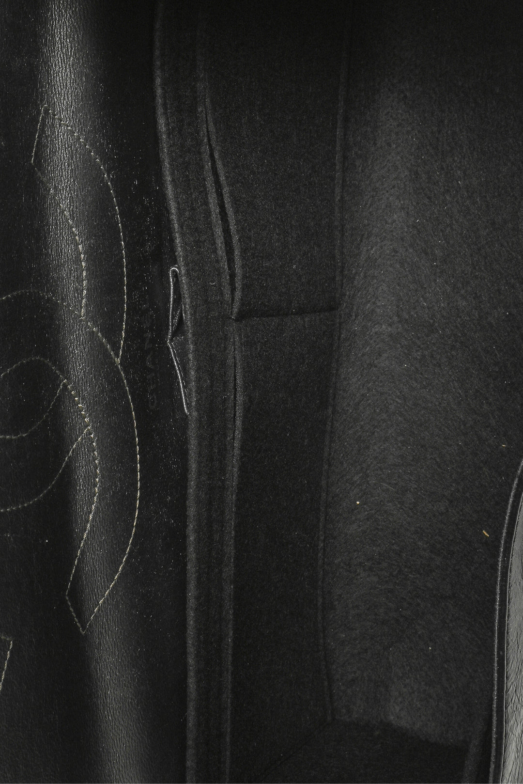 Chanel 2008-2009 Quilted Aged Calfskin 2.55 Reissue Flap Shoulder Bag